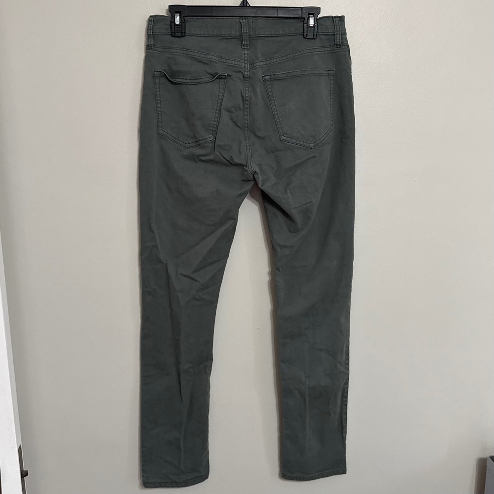 Flint and Tinder Mens 31x32 Green Slim Fit Stretch 5-Pocket Chino Pants - Picture 3 of 10